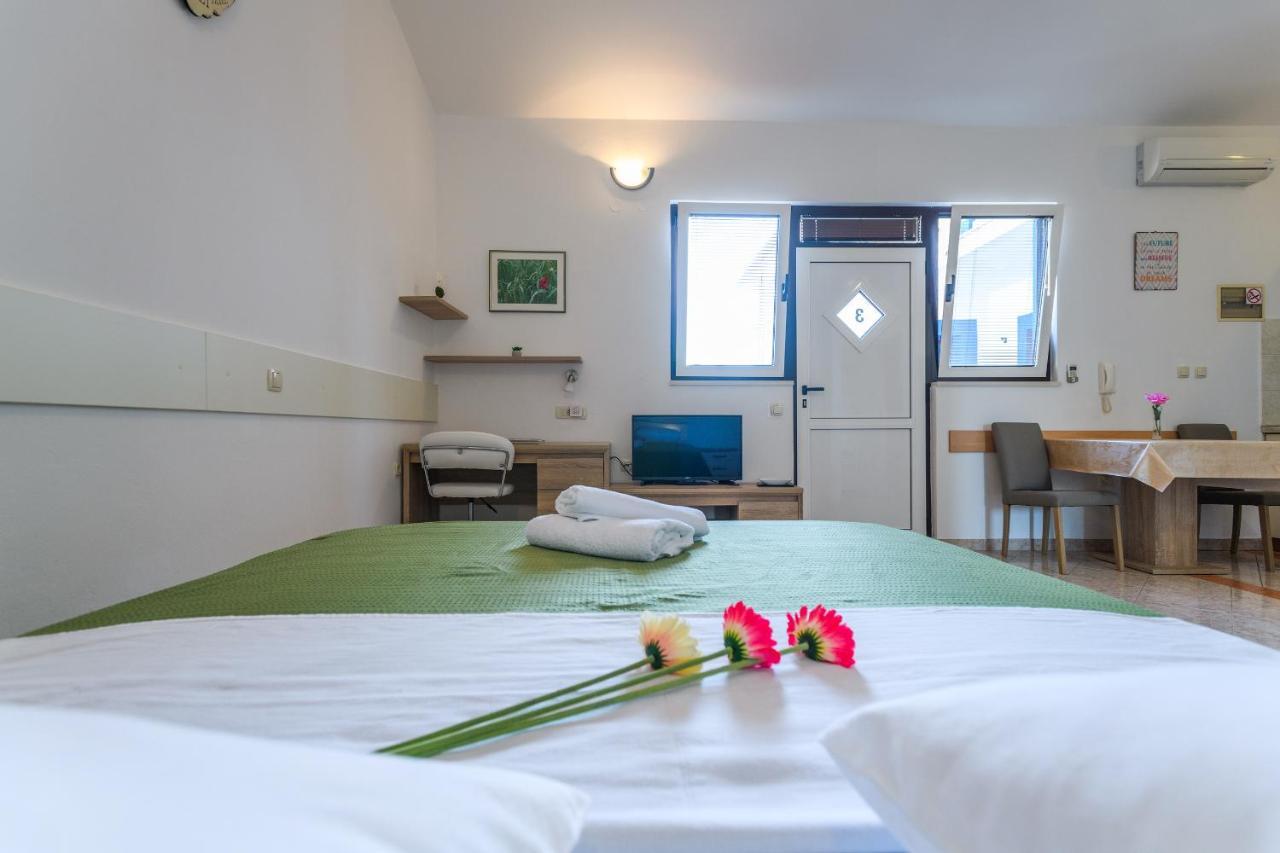זאדאר Apartmani Nena מראה חיצוני תמונה