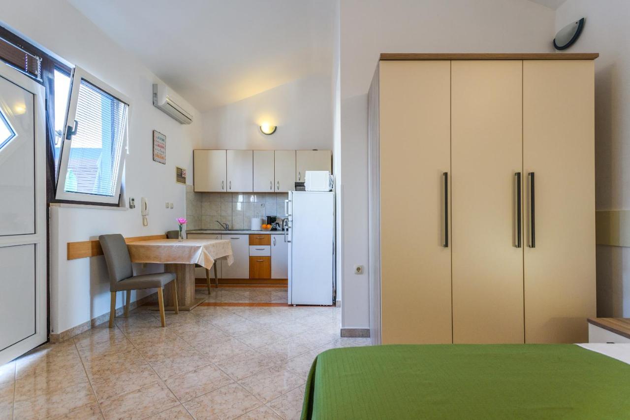 זאדאר Apartmani Nena מראה חיצוני תמונה