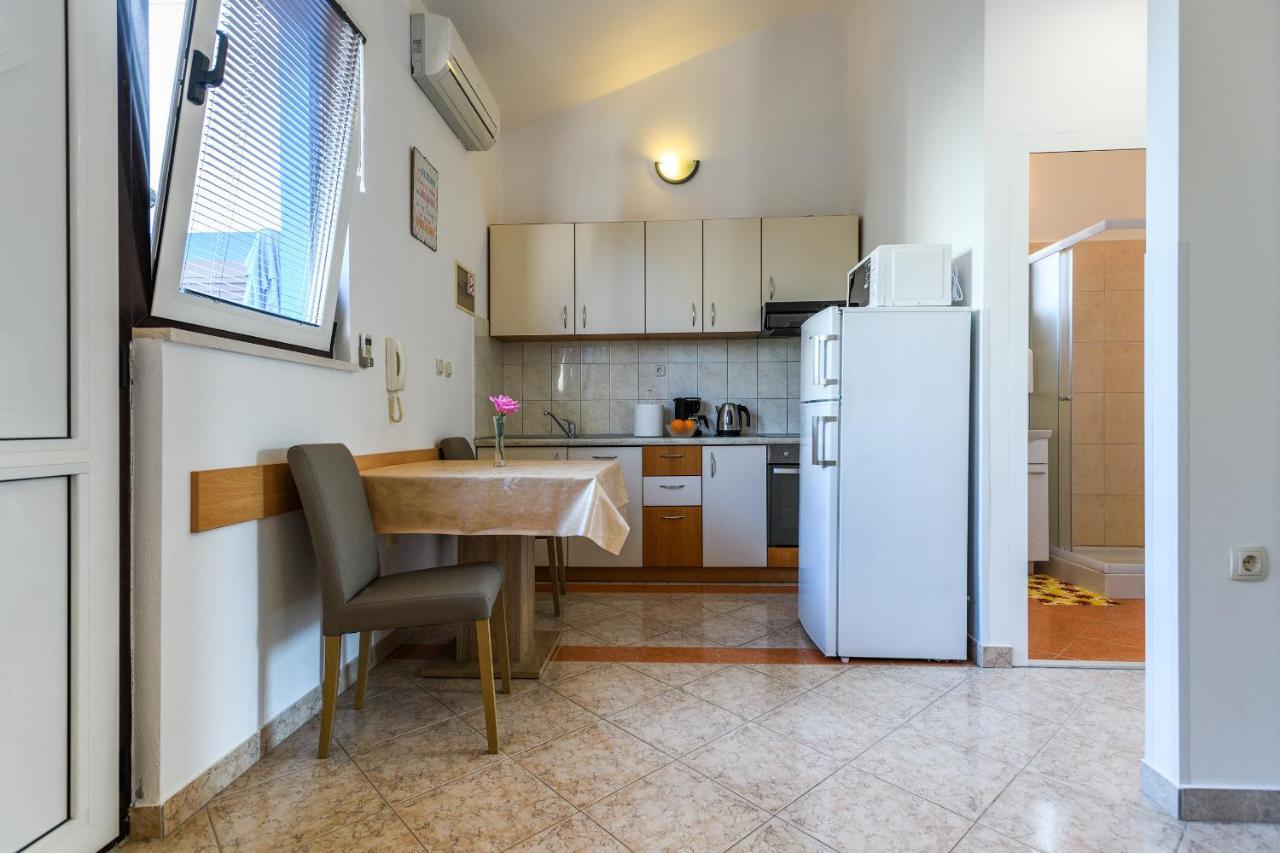 זאדאר Apartmani Nena מראה חיצוני תמונה